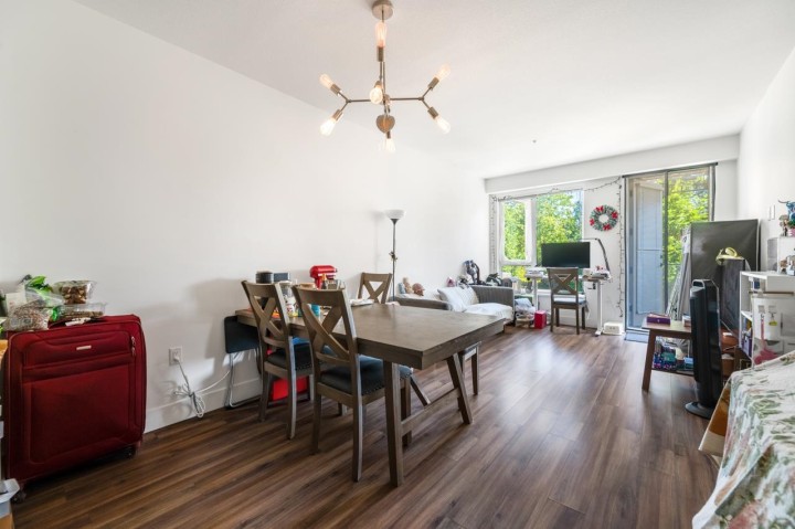 Photo 4 at 205 - 6933 Cambie Street, South Cambie, Vancouver West