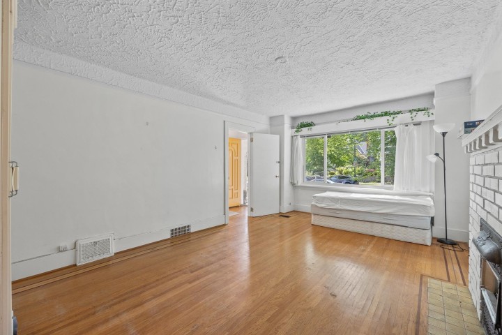 Photo 6 at 3579 W 18th Avenue, Dunbar, Vancouver West