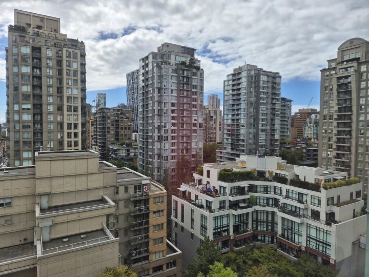 Photo 25 at 1707 - 939 Homer Street, Yaletown, Vancouver West