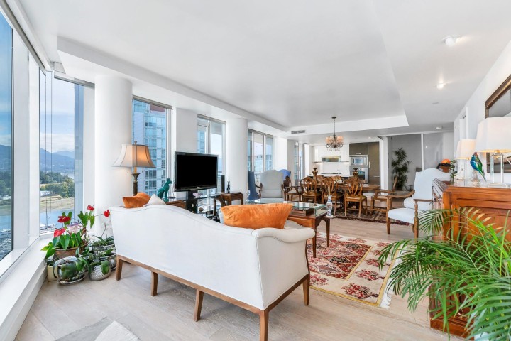 Photo 12 at 1601 - 1499 W Pender Street, Coal Harbour, Vancouver West