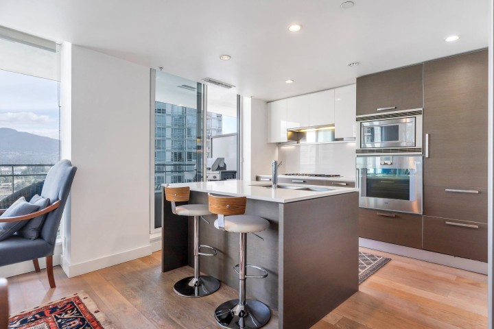 Photo 4 at 1601 - 1499 W Pender Street, Coal Harbour, Vancouver West