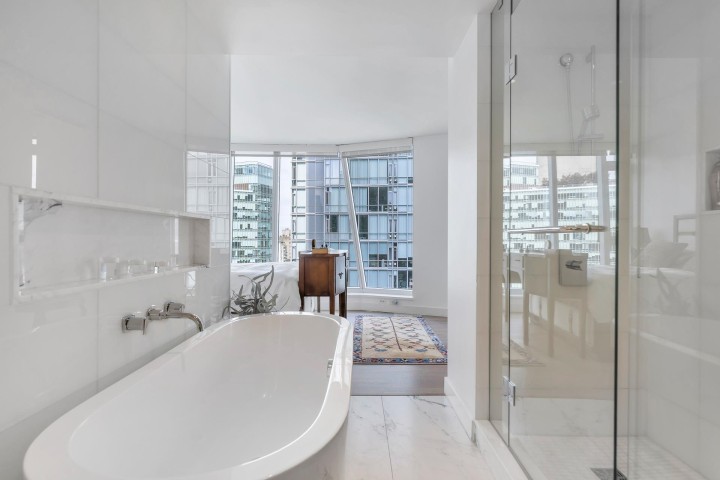 Photo 25 at 1601 - 1499 W Pender Street, Coal Harbour, Vancouver West