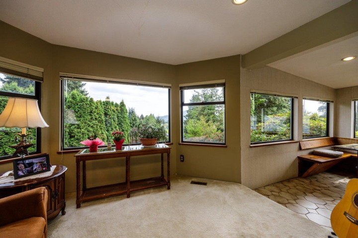 Photo 13 at 697 Plymouth Drive, Windsor Park NV, North Vancouver