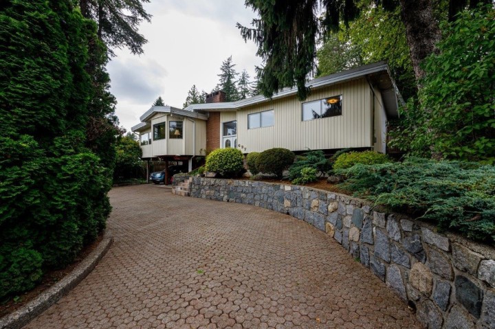 Photo 31 at 697 Plymouth Drive, Windsor Park NV, North Vancouver