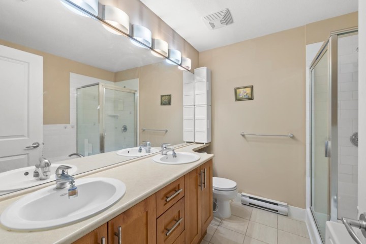 Photo 17 at 210 - 4885 Valley Drive, Quilchena, Vancouver West