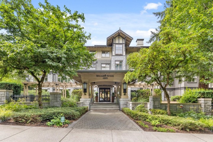 Photo 1 at 210 - 4885 Valley Drive, Quilchena, Vancouver West