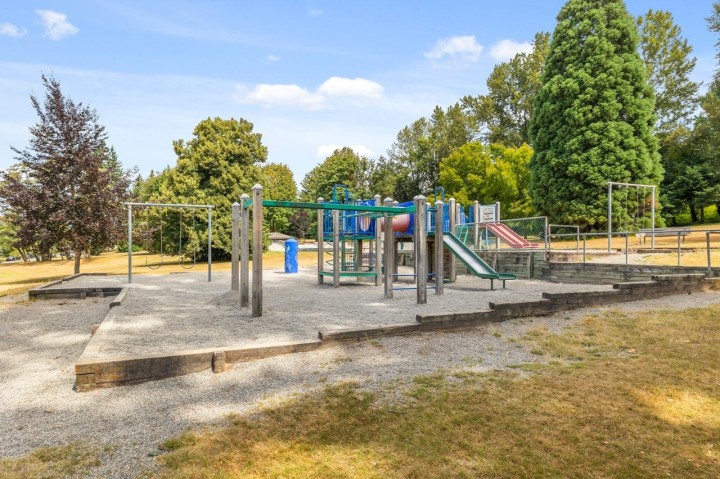 Photo 33 at 210 - 4885 Valley Drive, Quilchena, Vancouver West