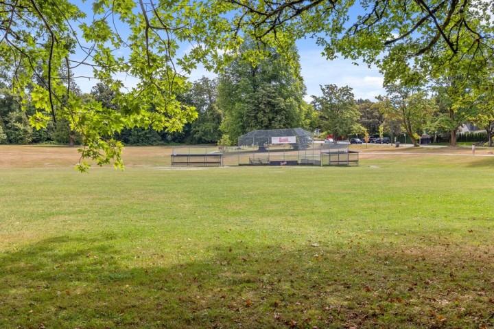 Photo 31 at 210 - 4885 Valley Drive, Quilchena, Vancouver West