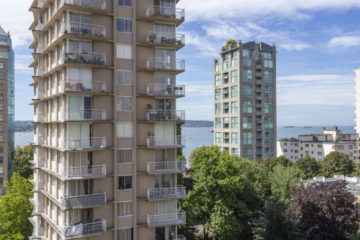 Photo 3 at 904 - 1850 Comox Street, West End VW, Vancouver West
