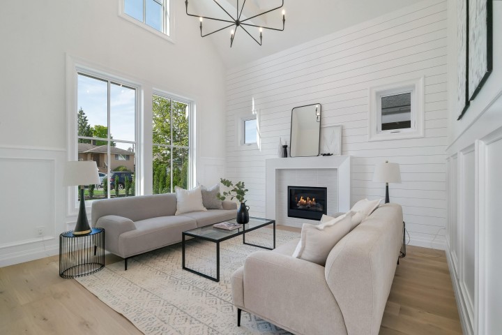 Photo 3 at 780 E 10th Street, Boulevard, North Vancouver