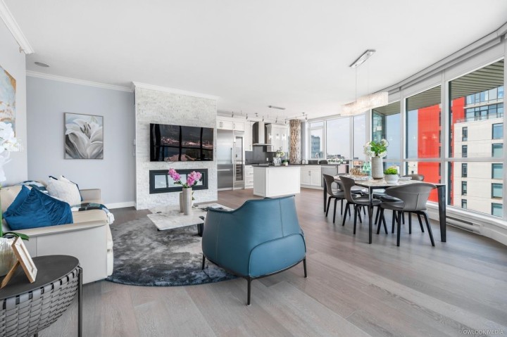 Photo 14 at 3501 - 1189 Melville Street, Coal Harbour, Vancouver West