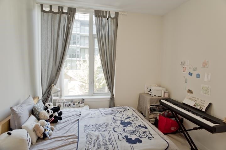 Photo 10 at 302 - 2033 W 10th Avenue, Kitsilano, Vancouver West