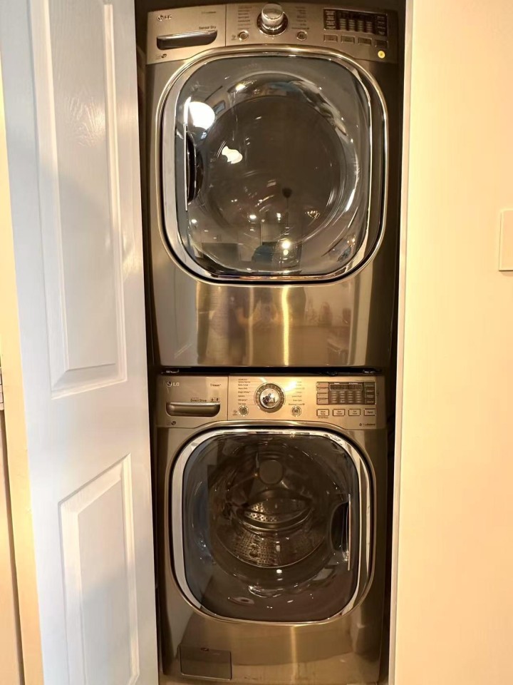 Photo 8 at 311 - 555 Abbott Street, Downtown VW, Vancouver West