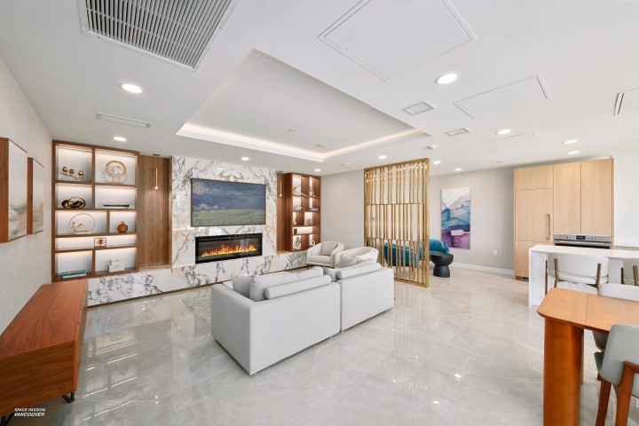 Photo 23 at 807 - 135 E 13th Street, Central Lonsdale, North Vancouver