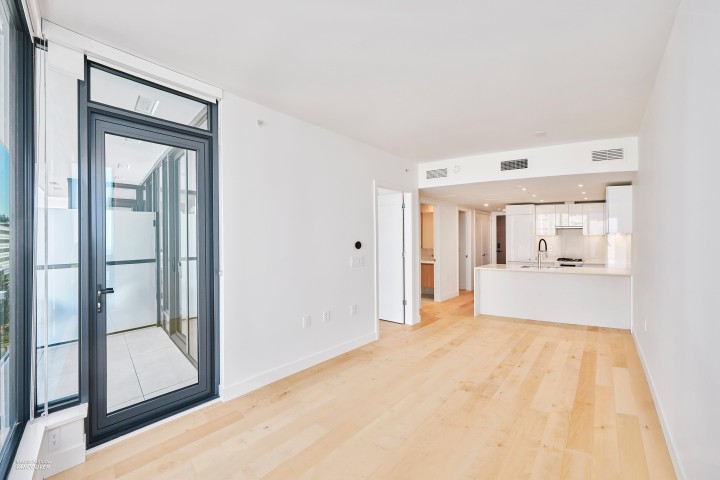 Photo 7 at 807 - 135 E 13th Street, Central Lonsdale, North Vancouver