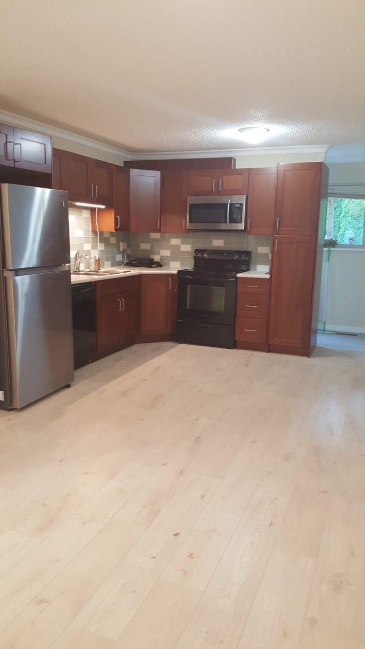 Photo 4 at 883 Nairn Court, Roche Point, North Vancouver