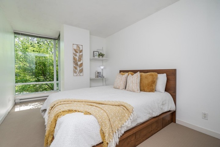 Photo 22 at 106 - 980 Cooperage Way, Yaletown, Vancouver West