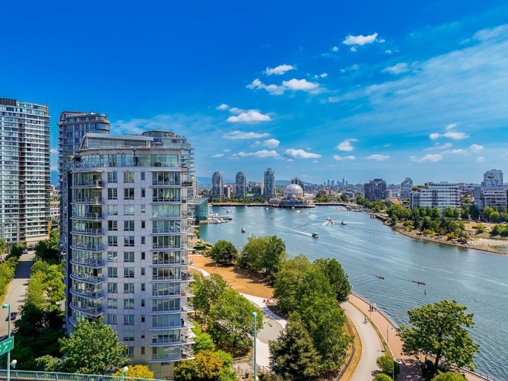 Photo 1 at 106 - 980 Cooperage Way, Yaletown, Vancouver West