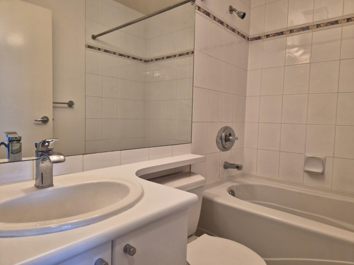 Photo 23 at 806 - 1239 W Georgia Street, Coal Harbour, Vancouver West