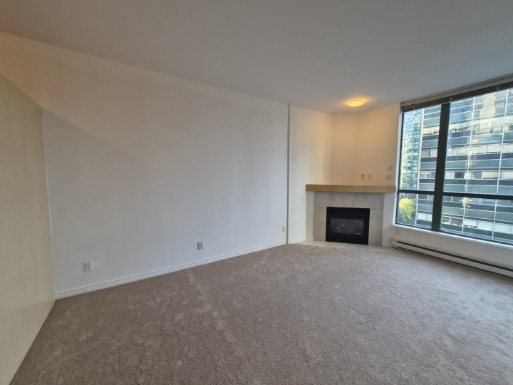 Photo 10 at 806 - 1239 W Georgia Street, Coal Harbour, Vancouver West