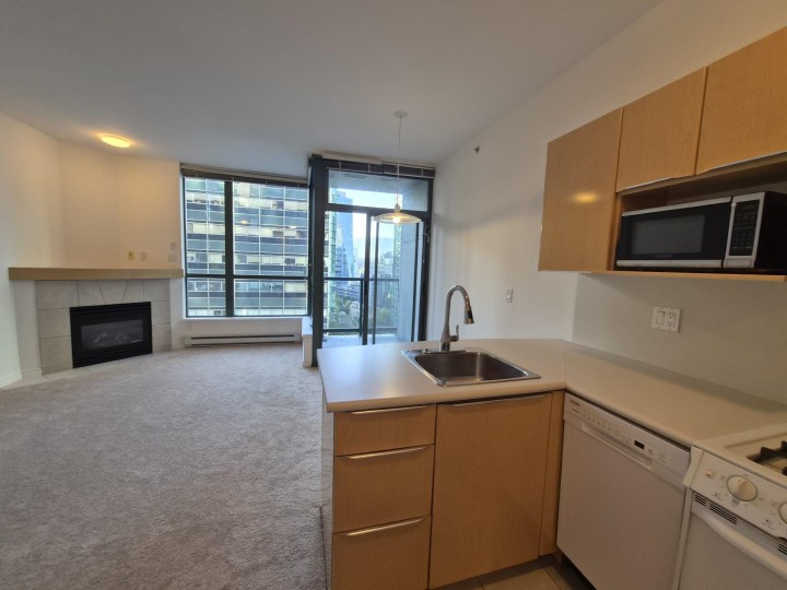 Photo 21 at 806 - 1239 W Georgia Street, Coal Harbour, Vancouver West
