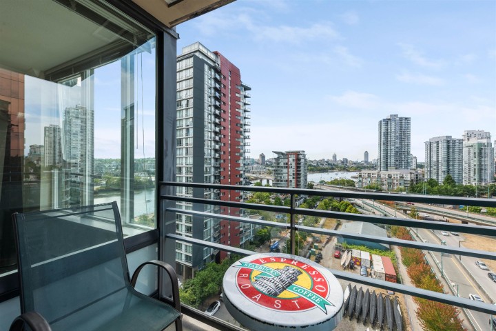 Photo 24 at 1606 - 33 Smithe Street, Yaletown, Vancouver West