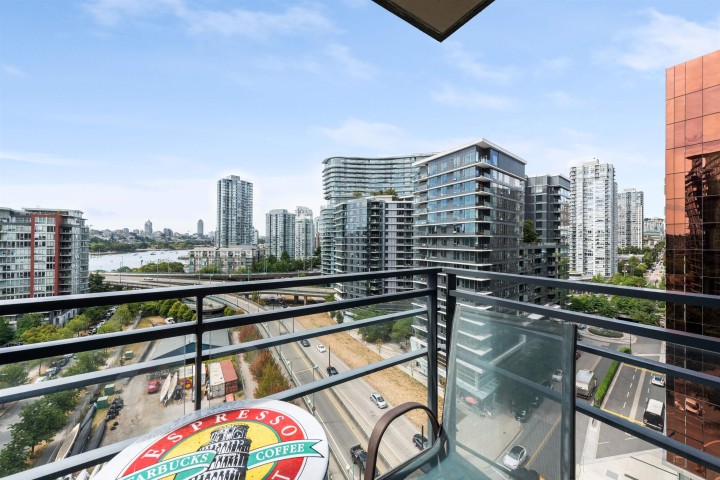 Photo 25 at 1606 - 33 Smithe Street, Yaletown, Vancouver West