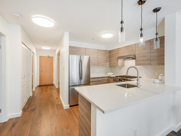 Photo 7 at 204 - 2181 W 12th Avenue, Kitsilano, Vancouver West