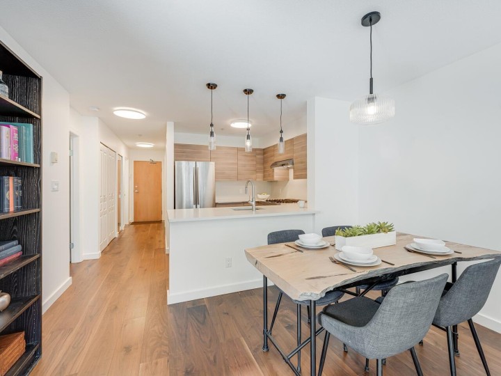 Photo 9 at 204 - 2181 W 12th Avenue, Kitsilano, Vancouver West