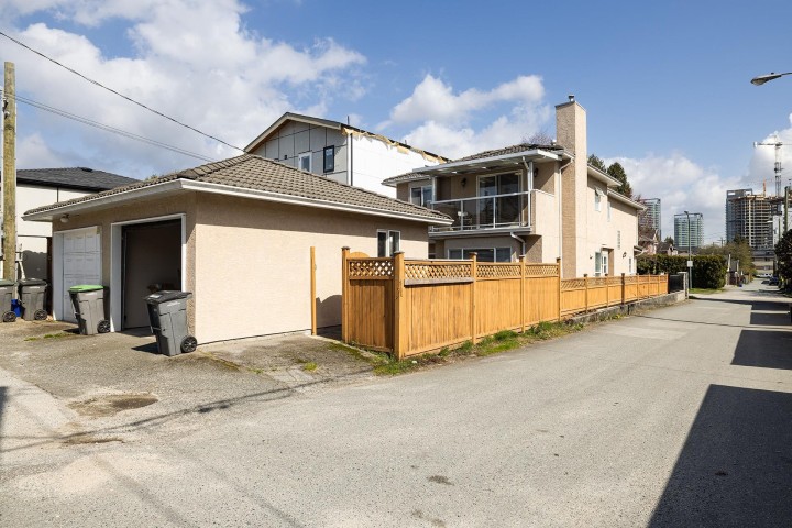 Photo 27 at 8573 Laurel Street, Marpole, Vancouver West