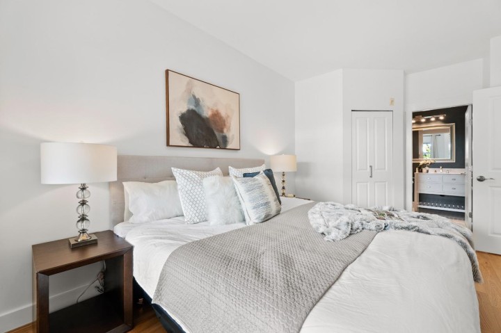 Photo 7 at 320 - 6328 Larkin Drive, University VW, Vancouver West