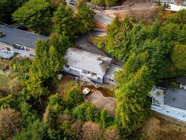 Photo 5 at 530 St. Andrews Road, Glenmore, West Vancouver