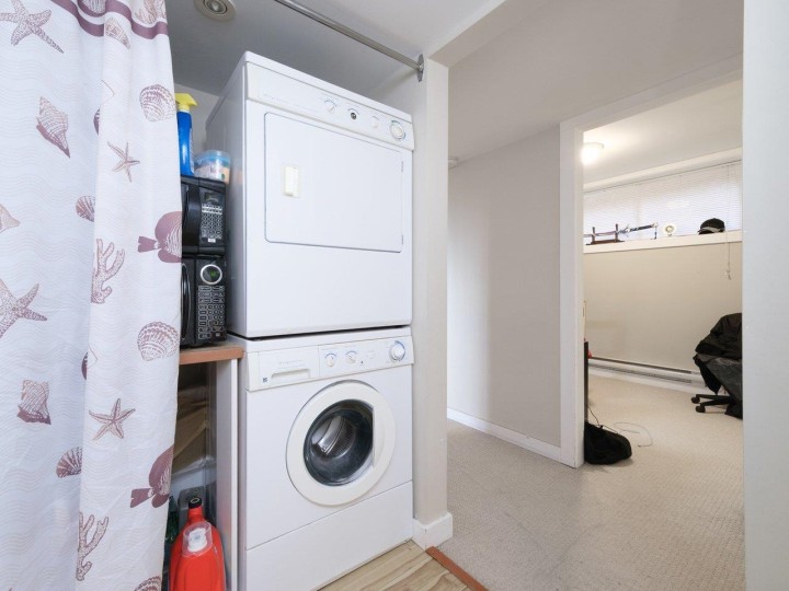 Photo 38 at 530 St. Andrews Road, Glenmore, West Vancouver