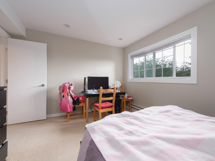 Photo 35 at 530 St. Andrews Road, Glenmore, West Vancouver