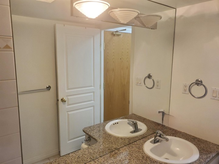 Photo 7 at 710 - 1189 Howe Street, Downtown VW, Vancouver West