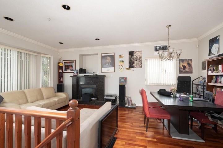 Photo 2 at 2870 Mcgill Street, Hastings Sunrise, Vancouver East