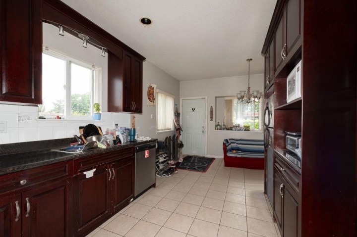 Photo 7 at 2870 Mcgill Street, Hastings Sunrise, Vancouver East