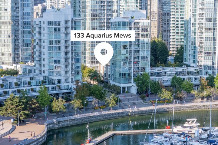 Photo 1 at 133 Aquarius Mews, Yaletown, Vancouver West