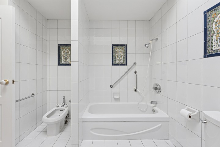 Photo 26 at 2545 Palmerston Avenue, Queens, West Vancouver