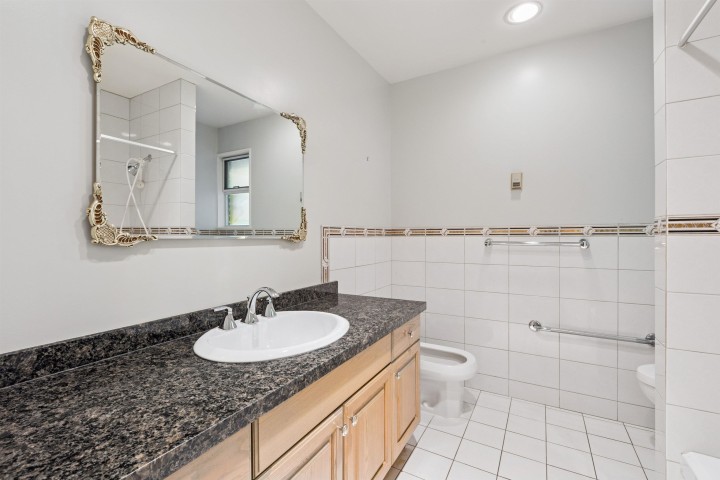 Photo 32 at 2545 Palmerston Avenue, Queens, West Vancouver