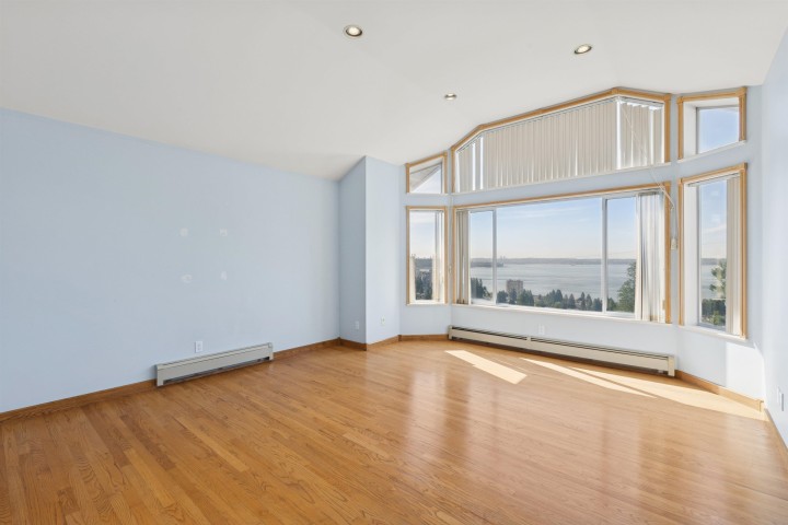 Photo 20 at 2545 Palmerston Avenue, Queens, West Vancouver