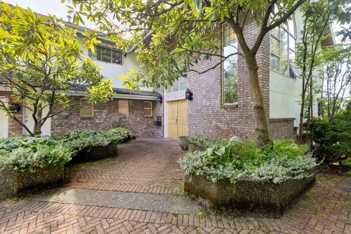 Photo 37 at 2545 Palmerston Avenue, Queens, West Vancouver