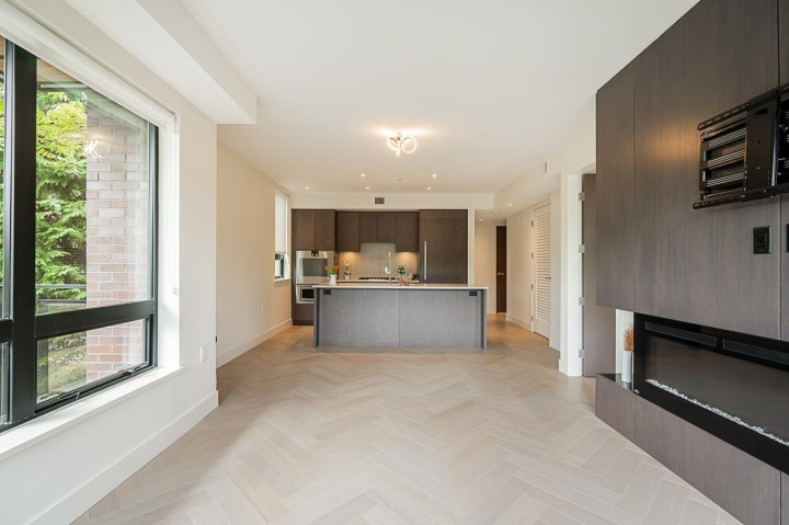Photo 7 at 203 - 633 W King Edward Avenue, Cambie, Vancouver West