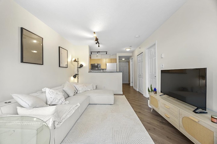 Photo 5 at 1601 - 1420 W Georgia Street, West End VW, Vancouver West