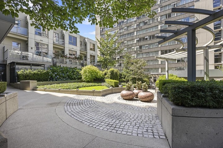 Photo 20 at 1601 - 1420 W Georgia Street, West End VW, Vancouver West