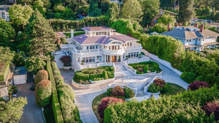 Photo 1 at 4788 Belmont Avenue, Point Grey, Vancouver West