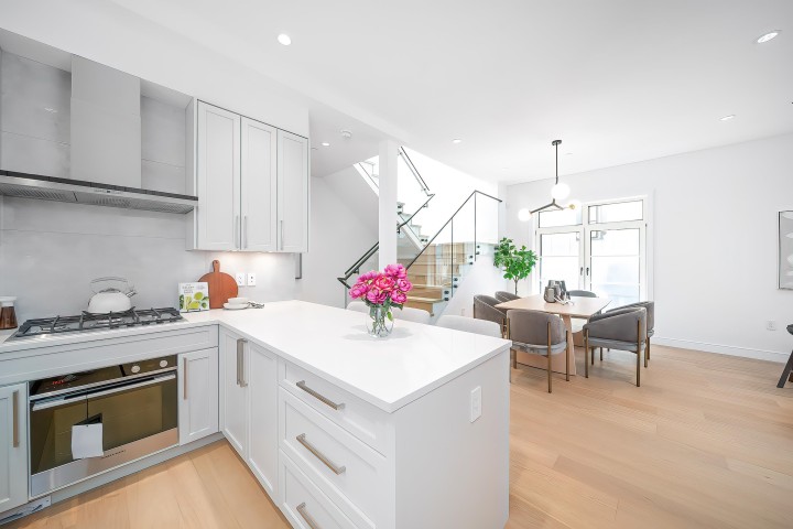 Photo 11 at 5836 Highbury Street, Southlands, Vancouver West