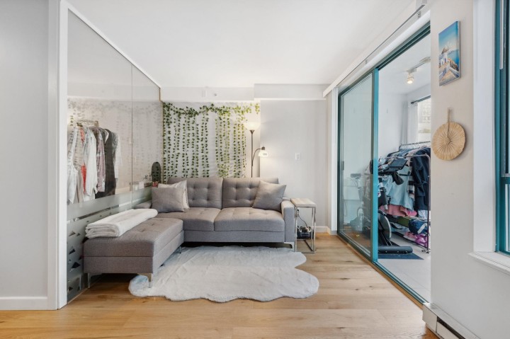 Photo 10 at 801 - 939 Homer Street, Yaletown, Vancouver West