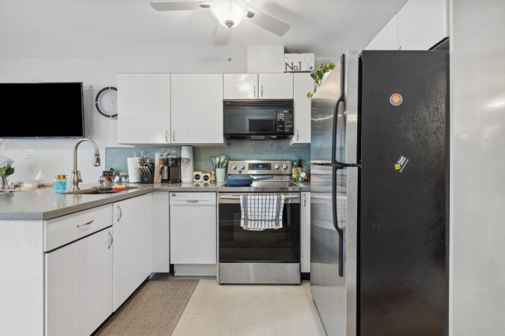 Photo 19 at 801 - 939 Homer Street, Yaletown, Vancouver West