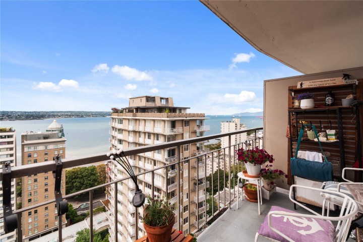 Photo 1 at 2402 - 1850 Comox Street, West End VW, Vancouver West